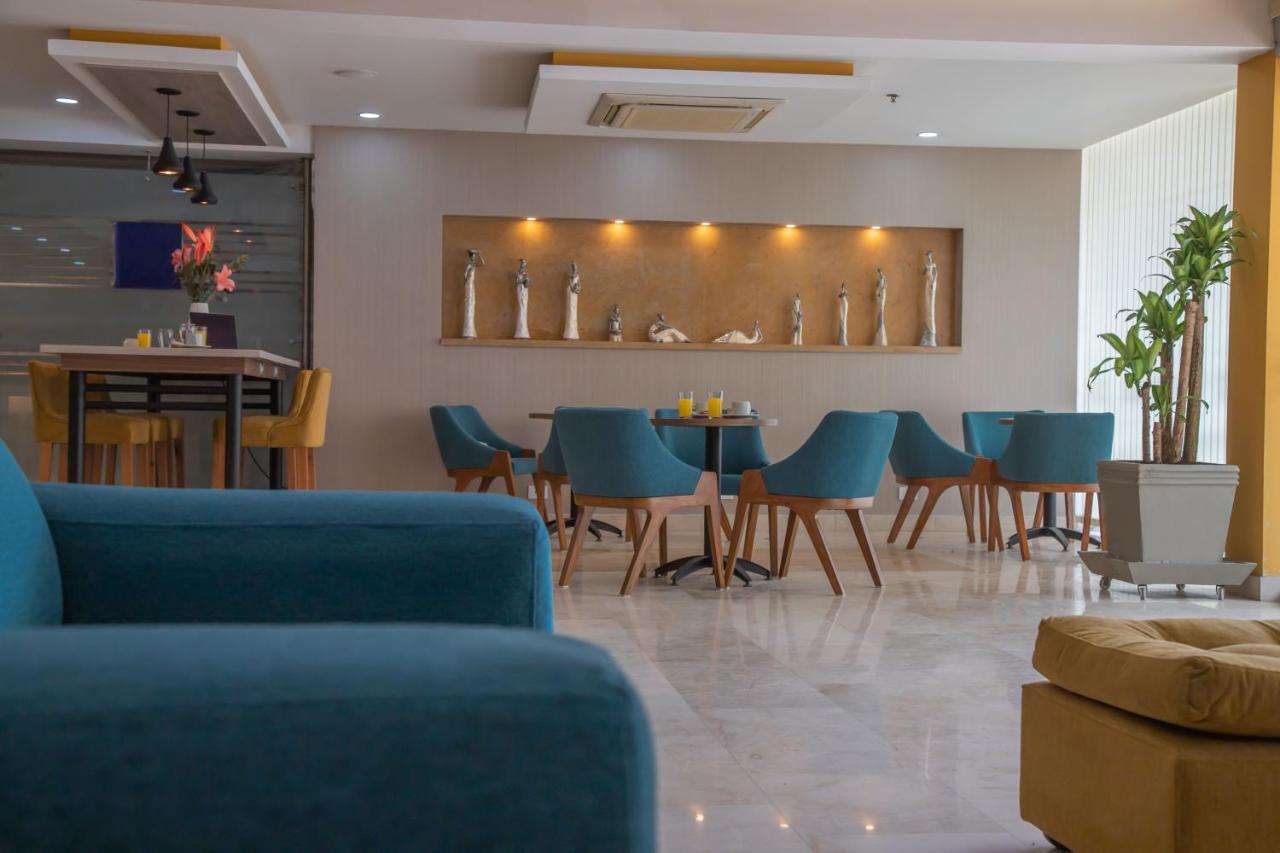 Hotel Estancia Chipichape กาลี ภายนอก รูปภาพ